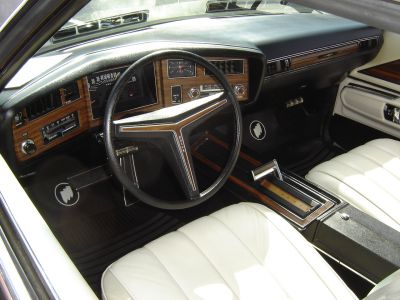 1973 Bucket Seat Floor Shift Interior

