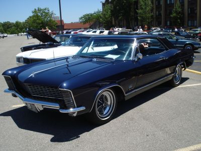 First Place Gran Sport / GS
1965, owned by David LaVoisne, Howell, MI

