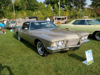 1971 Mike & Judy Hatcher Milford MI
Driven over 700 miles to show
