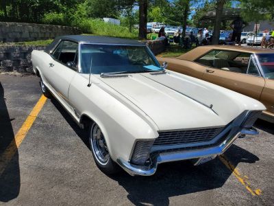 Gran Sport / GS Class 
1965, White, Steve Hartwich, Kansas City, MO
