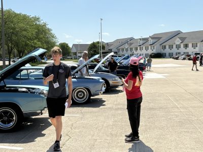 Winners Circle cars on Display ...
Being Admired and Inspected
