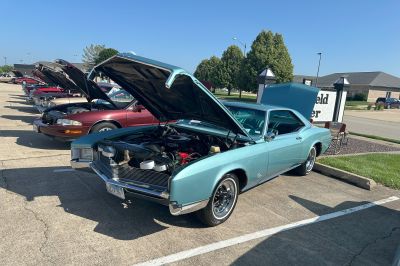 Winners Circle cars on Display ...
Several VERY Nice examples … 1966
