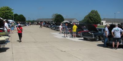 Members Viewing and Judging
