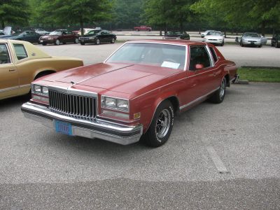 1971-1978 Class … 
1977, Owned by Chris & Jenelle Mancheski, Franksville, WI
