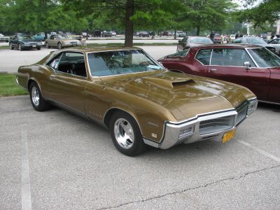 Modified/Custom Class 2nd Place … 
1969, Owned by Yardley Holthenrichs, Holland, PA
