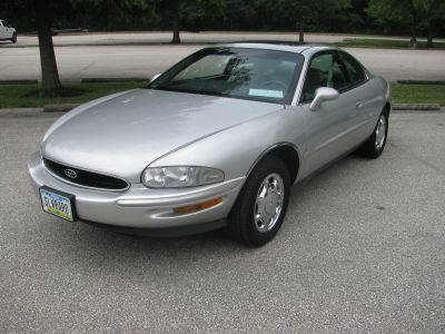 Winners Circle (2025) … 1995-1999 Class … 
1999 Silver Arrow, Owned by Alan & Joy Oldfield, Center Point, IA
