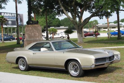 1966-1970 Class - First Place
1966, Champagne, owned by Doug Van Kalker, Candler, NC
