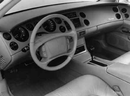 95 Riviera interior image